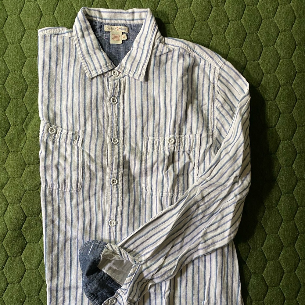 Casual long sleeve shirt